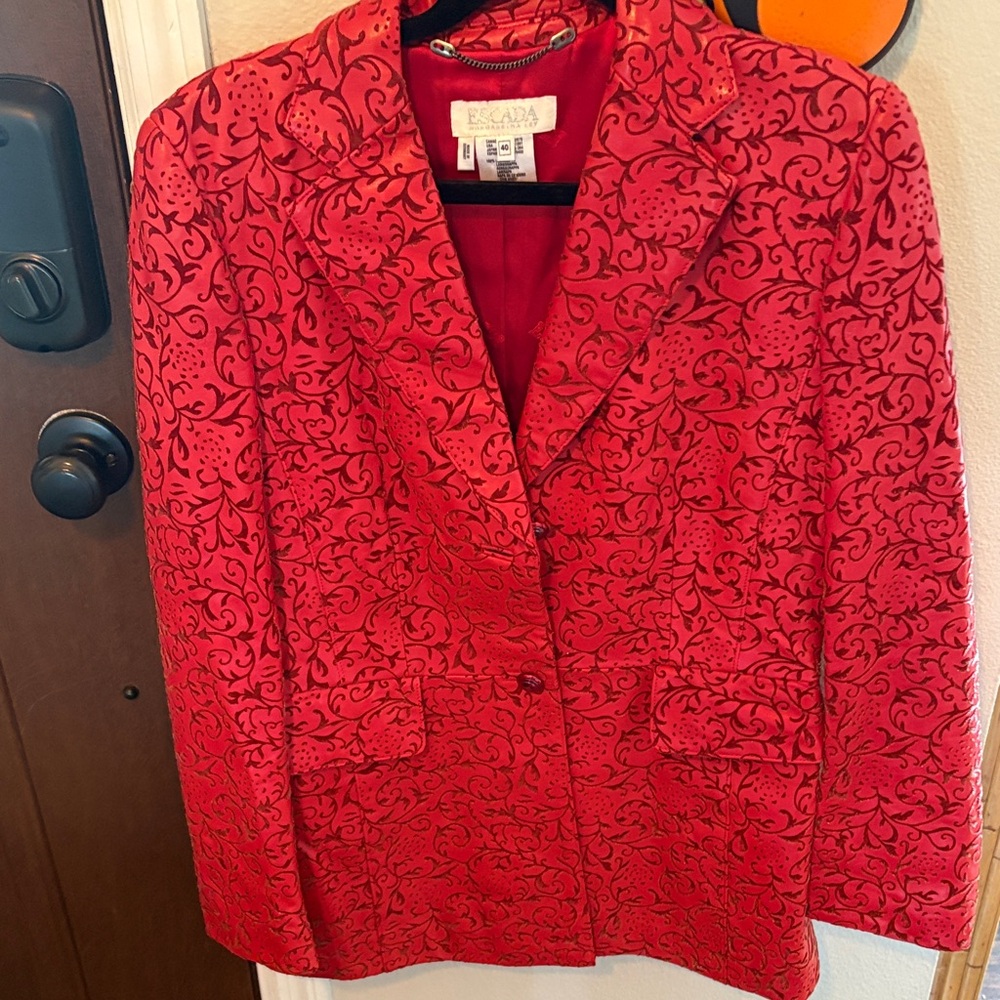 Escada Red Floral Jacquard Blazer Jacket with Scroll Motif & skirt